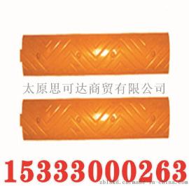 减速带批发、公路橡胶减速带、橡胶减速带线槽、高速路减速带