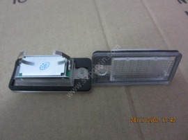 AudiQ7奥迪Q7LED牌照灯