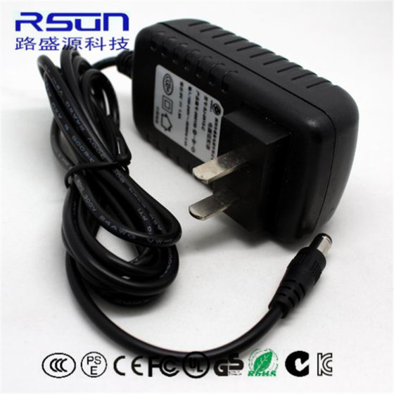 路盛源- 深圳厂家热销中规9V1.5A电源适配器3C认证 平板电脑适配器