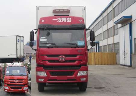厂家直销解放冷藏车保温车，31吨，9.6米冷藏厢