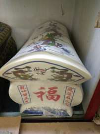 订制青花陶瓷骨灰盒价格