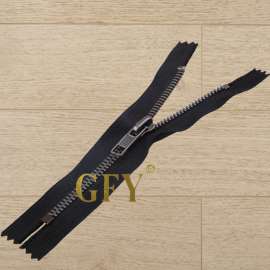 GFY B5-6型：5#磨光双点双拉金属拉链 高档环保服装箱包金属拉链