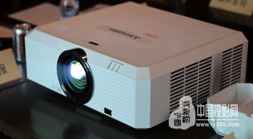 发力2012：三菱四大工程投影机新品出世