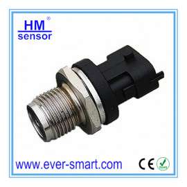 0281002908共轨压力传感器（HM5700D4）