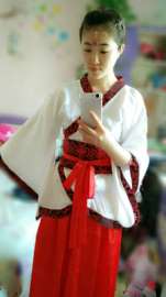 武汉服装出租丶武汉汉服出租丶聚衫