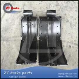 47067-1140   刹车蹄