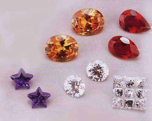 锆石CUBIC ZIRCONIA