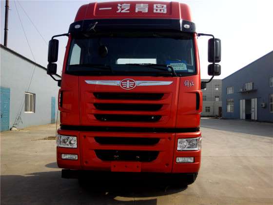 解放途V350马力冷藏车，冷冻车，冷链运输车，食品运输车