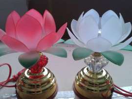 佛教莲花灯
