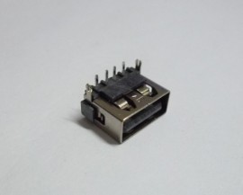 USB短体后两脚
