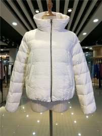 欧货羽绒服品牌折扣店批发那个好
