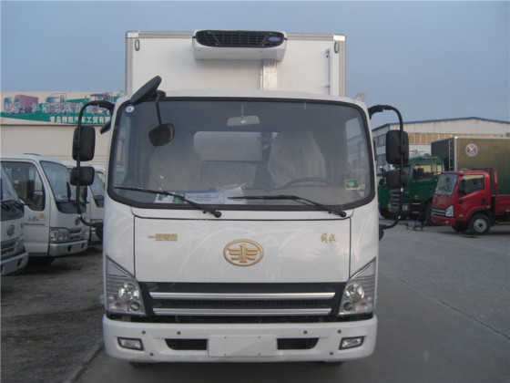 河南冷藏厢保温厢，水果蔬菜冷藏运输车，速冻食品冷藏车