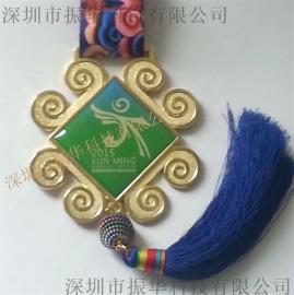 梅花形金属滴胶奖牌吊带奖牌