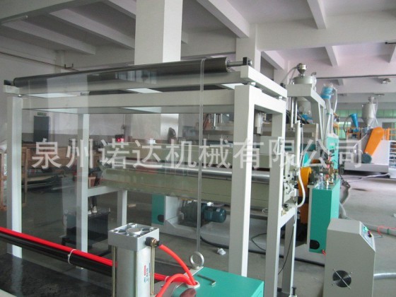 膜生产机械设备，适用于PE, EVA等材料