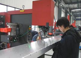 阿吉斯液压铆钉机压铆设备