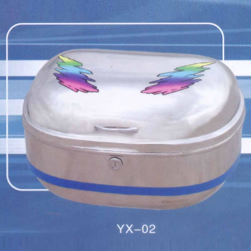 不锈钢摩托车尾箱 (YX-02)